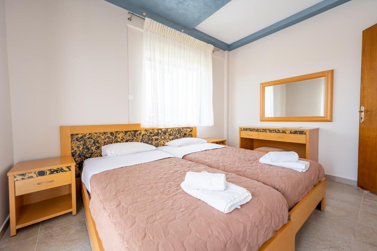 Milonas House Apartments Paralia Dionysiou Esterno foto
