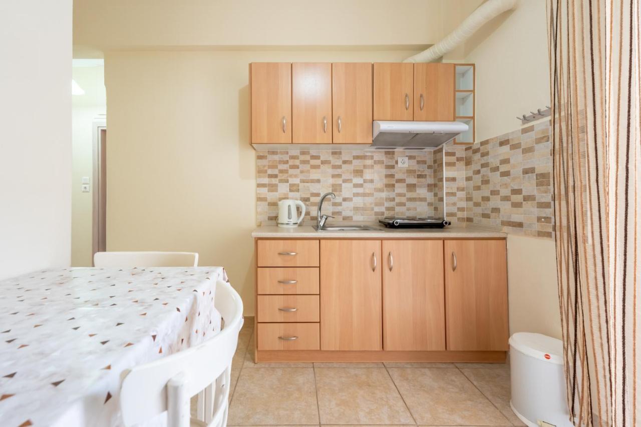 Milonas House Apartments Paralia Dionysiou Esterno foto