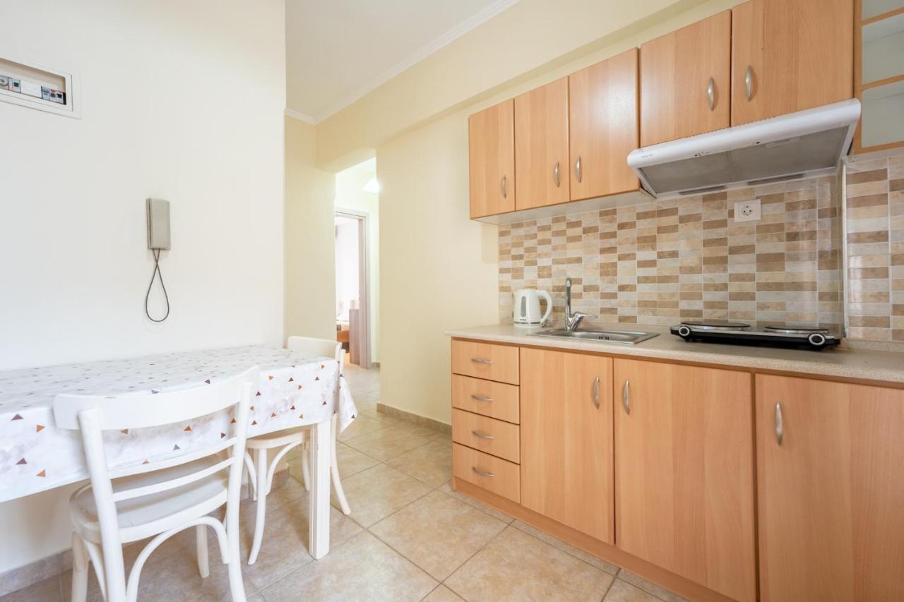 Milonas House Apartments Paralia Dionysiou Esterno foto