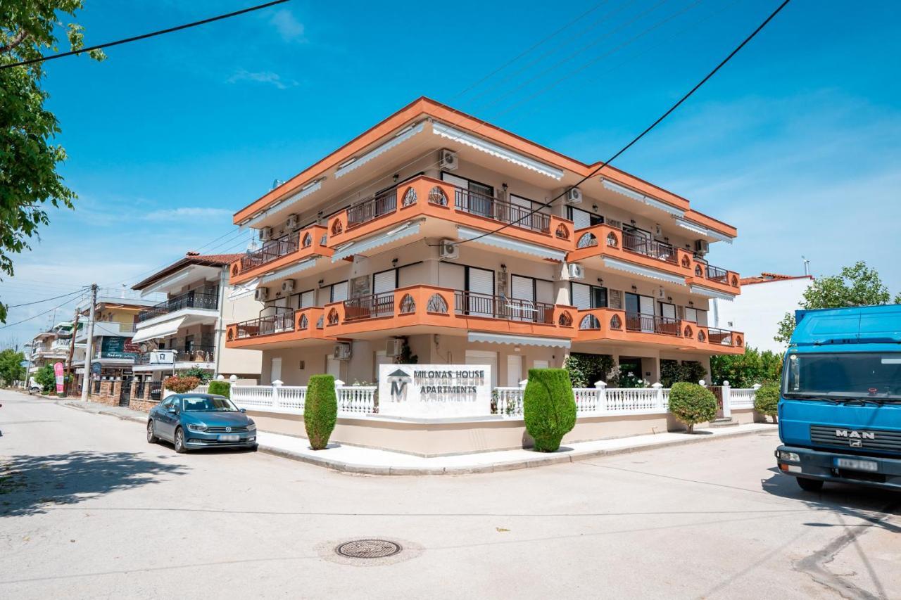 Milonas House Apartments Paralia Dionysiou Esterno foto