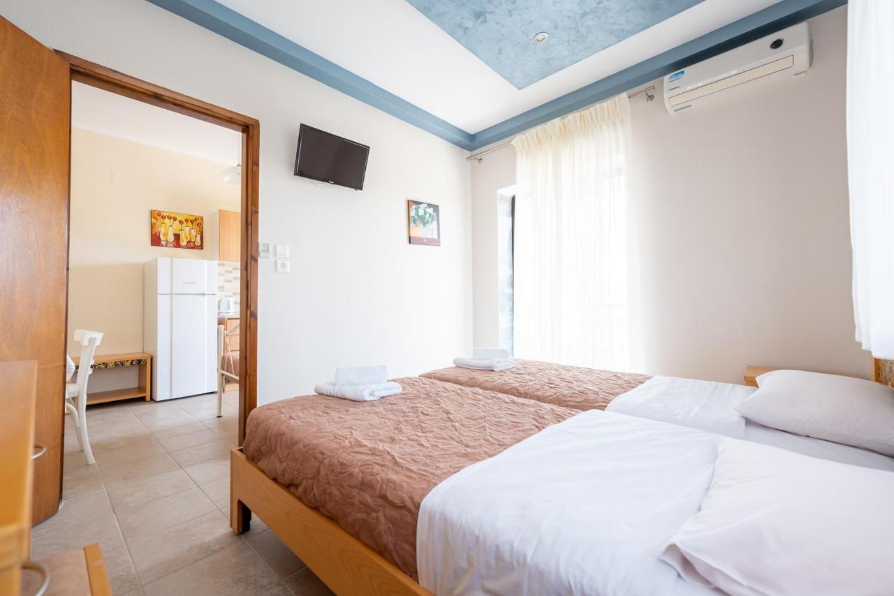 Milonas House Apartments Paralia Dionysiou Esterno foto