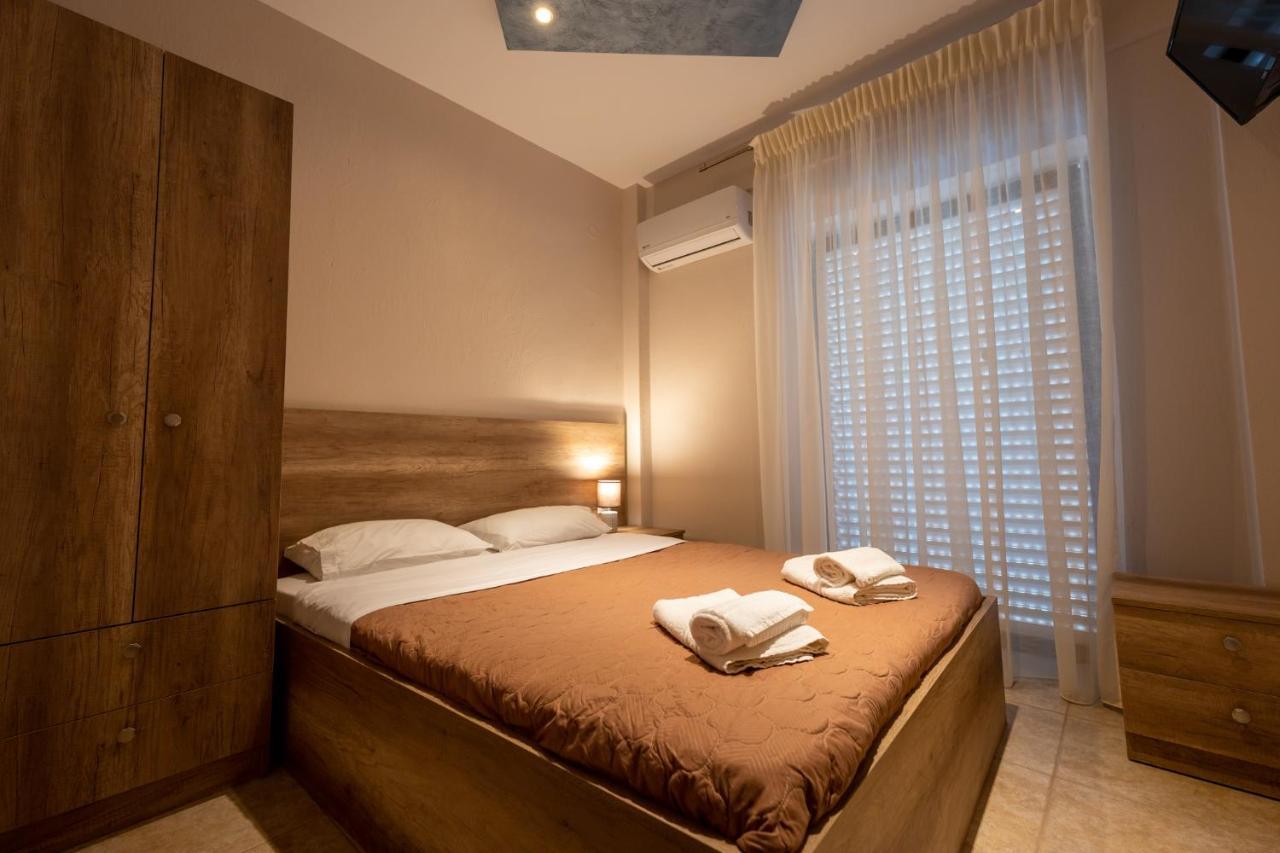 Milonas House Apartments Paralia Dionysiou Esterno foto